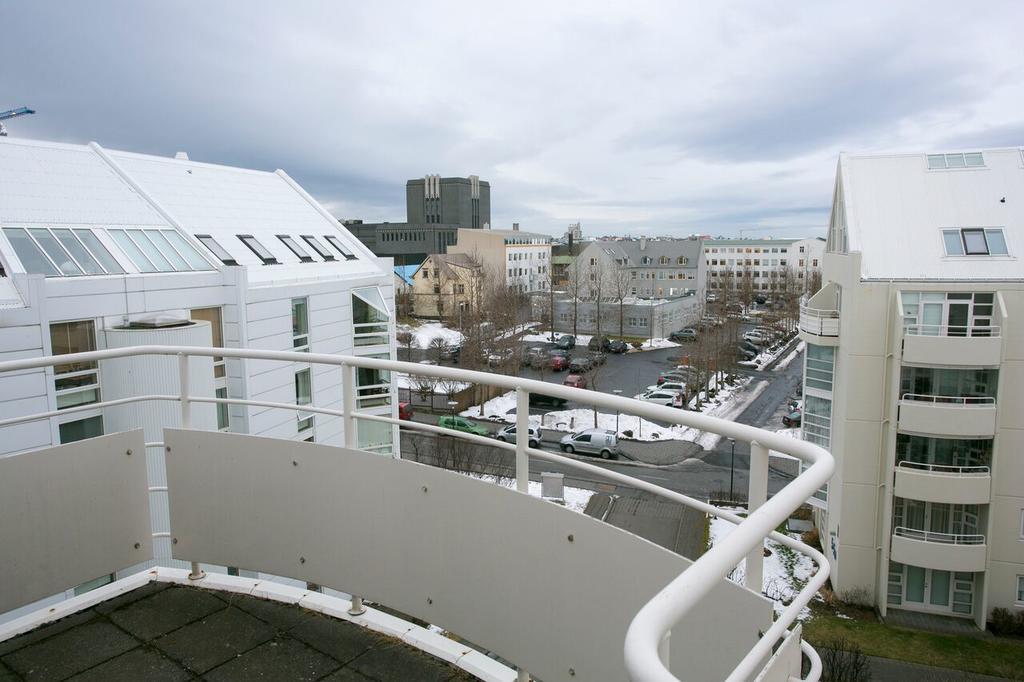 Apartamento Penthouse Downtown With Free Parking Reikiavik Exterior foto